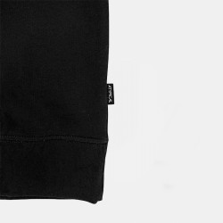 Crew Neck Bio Noir brodé ATYPICAL zoom étiquette côté Crew Neck Bio Noir brodé ATYPICAL zoom étiquette côté